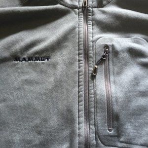 Mammut Runbold ML Mens Medium, Mid Layer.